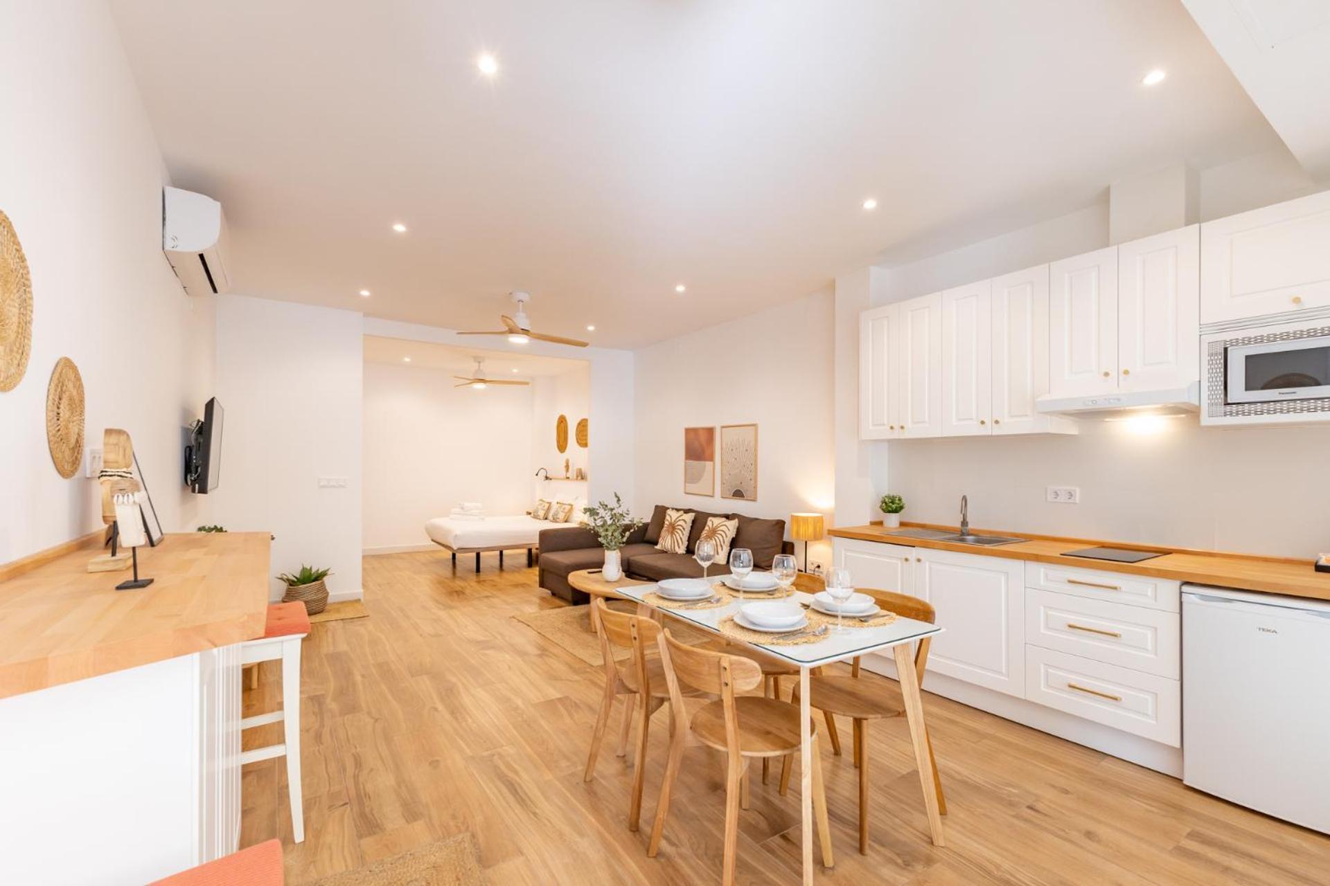 Isg Apartments Triana Estudio 2 Sevilla Eksteriør billede